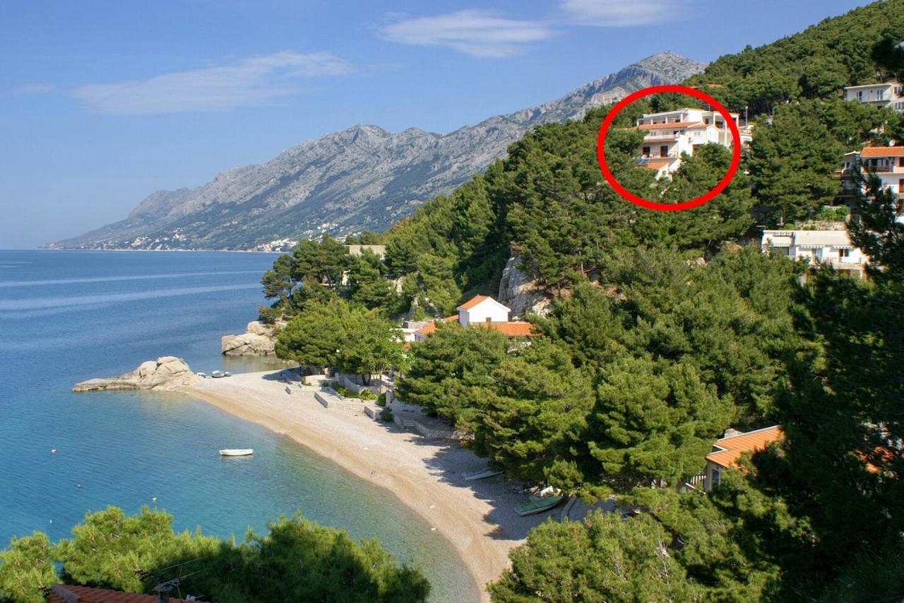 Apartments By The Sea Brela, Makarska - 6688 Exterior photo
