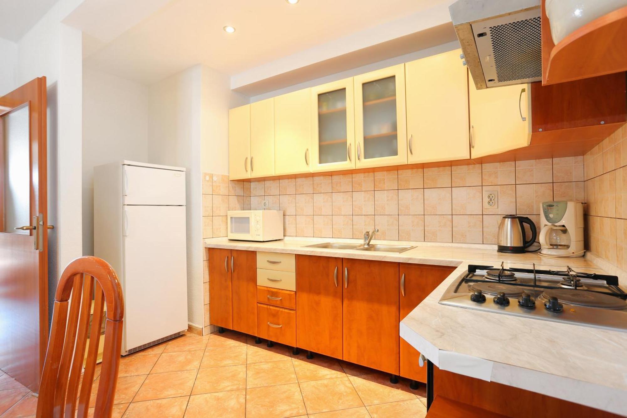 Apartments By The Sea Brela, Makarska - 6688 Room photo